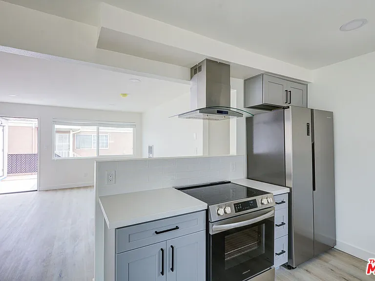 1211 Beryl St #B — Photo 10