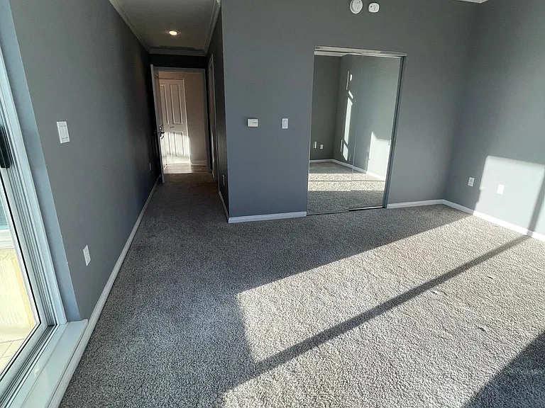 850 Beech St #614 — Photo 9
