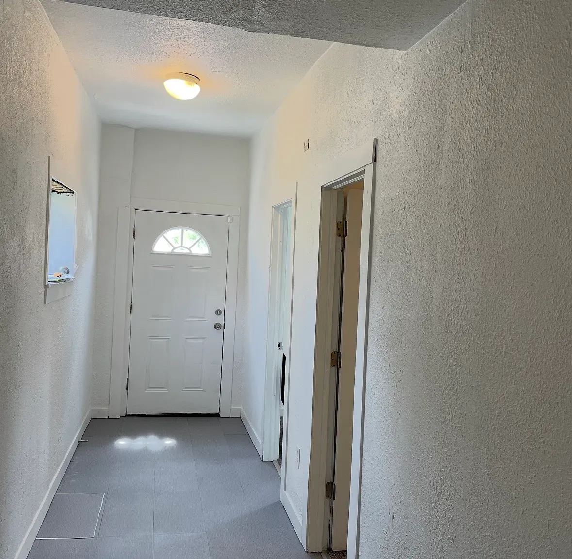 3 bed, 850 sqft, $1,400 — Photo 3