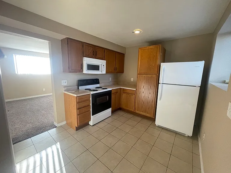 2BD Garden-Level Home | Off-Street Parking — Photo 10