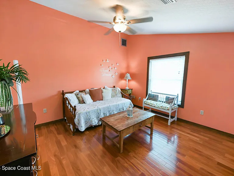 2230 Sykes Creek Dr — Photo 40