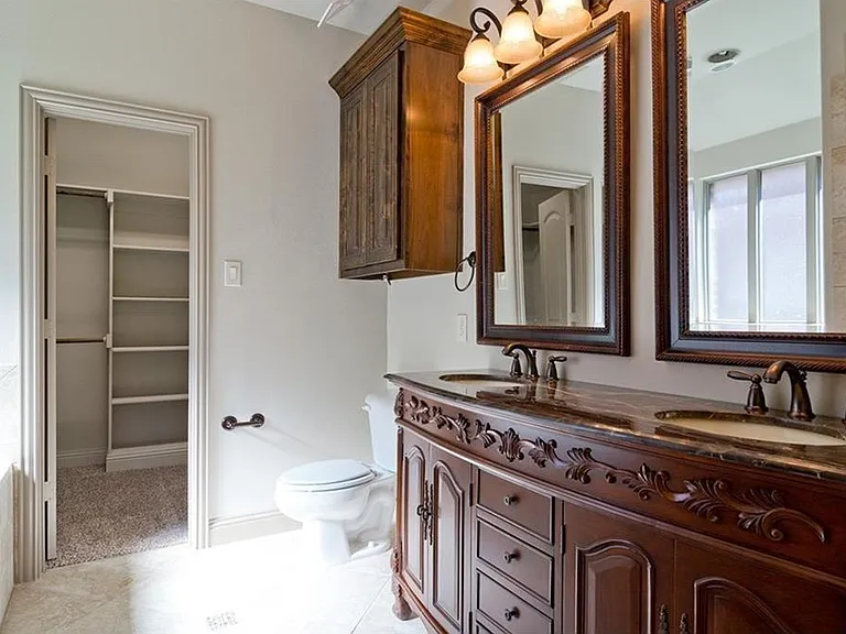 745 Shadow River Dr — Photo 10