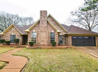 611 Cedar Creek Dr, Tyler, TX 75703