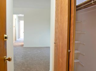 360 Beau Dr #5, Des Plaines, IL 60016