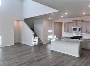 10313 Rambling Brooks Ln #10313, Aubrey, TX 76227