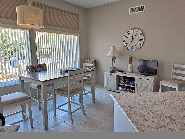 13973 N Trade Winds Way — Photo 4