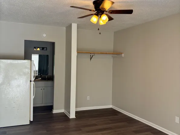 215 E Race St, Kingston, TN