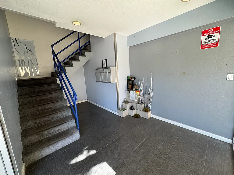 11615 Missouri Ave #2 — Photo 4