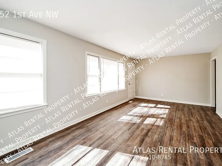 352 1st Ave NW — Photo 7