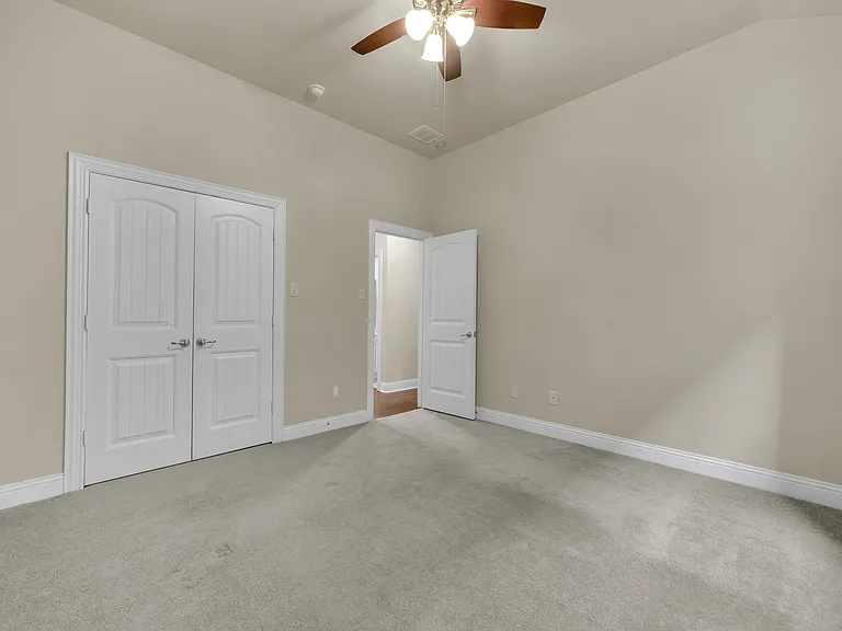 5805 Zinnia Dr — Photo 12