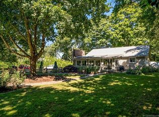 10 Long Hill Rd, Clinton, CT 06413