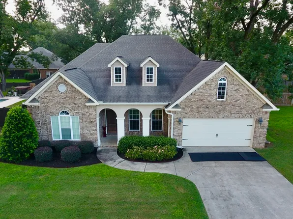 208 Red Hawk Point, Kathleen, GA 31047