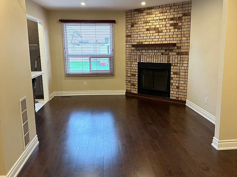 210 Ecclestone Dr #MAIN — Photo 14