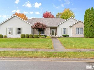 5017 Blackwolf Rd, Springfield, IL 62711