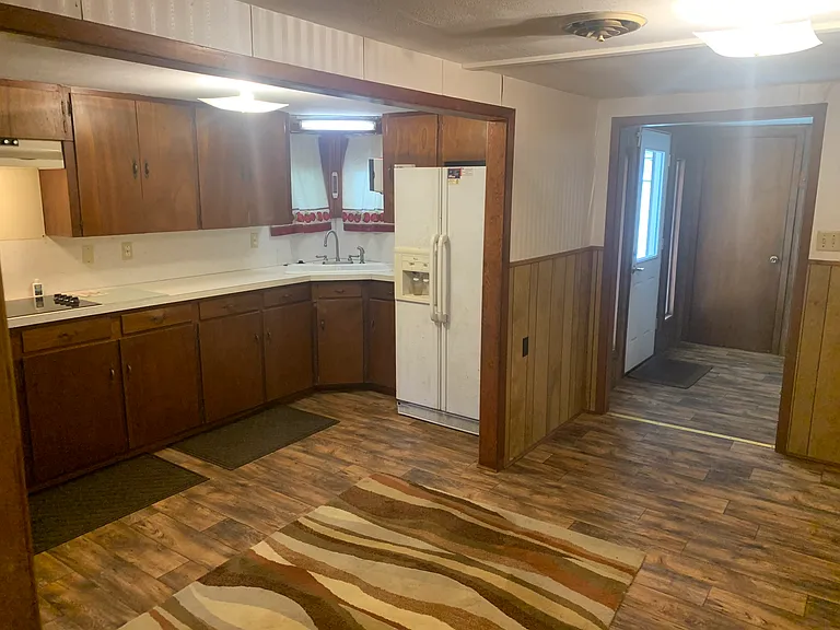 10704 State Highway 185 S — Photo 28