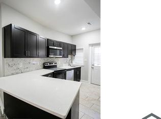 3036 Brighton St, Baltimore, MD 21216