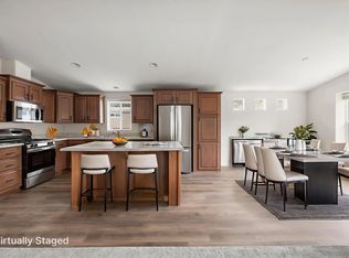 22899 Byron Rd APT 11, Crestline, CA 92325