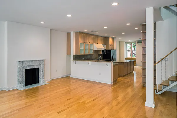Rented by Stribling | media 10