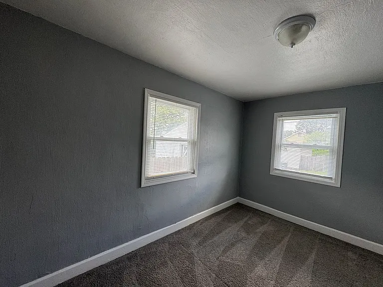 738 N Bosart Ave — Photo 14