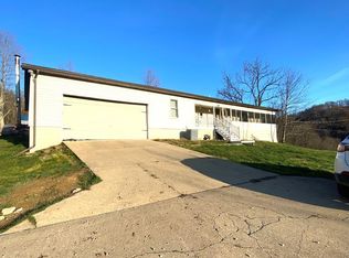 2415 Ten Mile Rd, New Martinsville, WV 26155