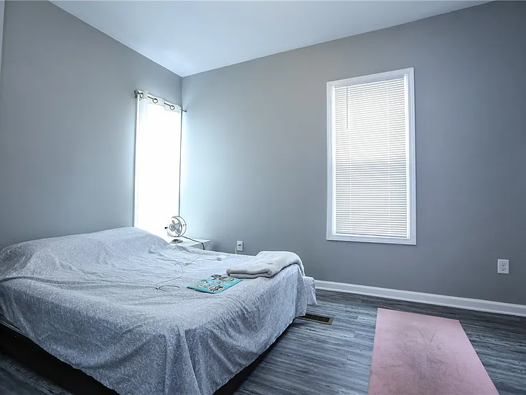 36 Tracy St #DOWN — Photo 16