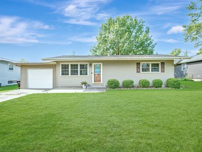 2820 W James Rd, Peoria, IL, 61615