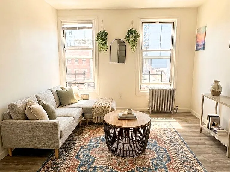 985 Herkimer St #3 — Photo 1