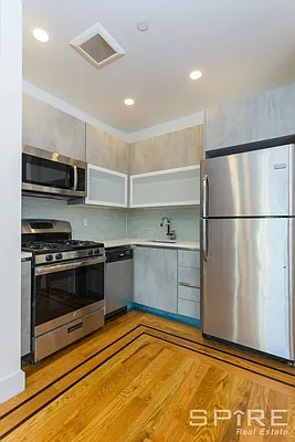 Rented by Spire Group | media 14
