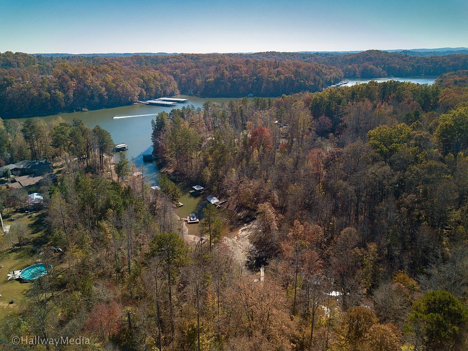 1st image of 6905 Barkers Bend Dr