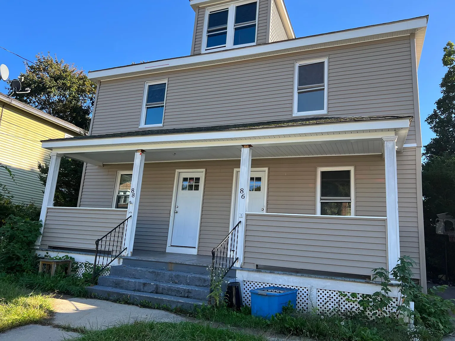 4 bed, $2,650 — Photo 1