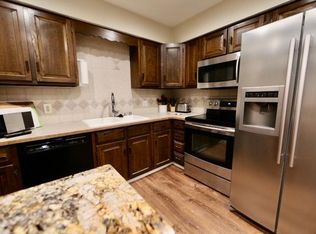 2200 W 29th Ave #3, Anchorage, AK 99517