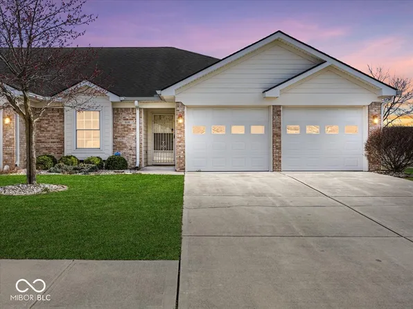 1646 Senior Ct Unit 16B, Shelbyville, IN 46176