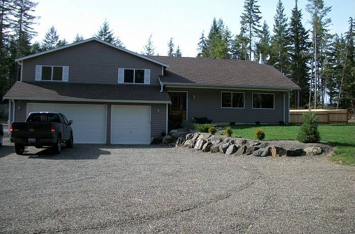 1st image of 2881 Komichan Ln NW
