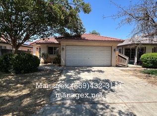 4260 W Weldon Ave, Fresno, CA 93722