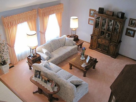 2nd image of 17126 Hill Creek Ct