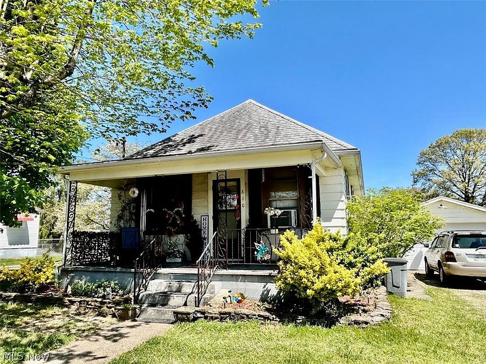 1st image of 810 Warren Ave