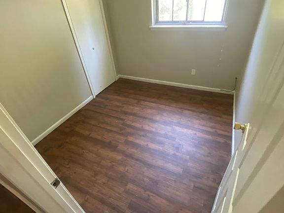 5th image of 1224 Elsa Jane St