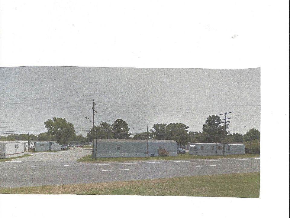 1st image of 2805 Victory Blvd Trlr 14