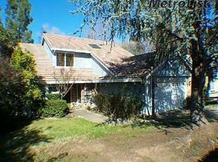 7457 Walnut Rd, Fair Oaks, CA 95628