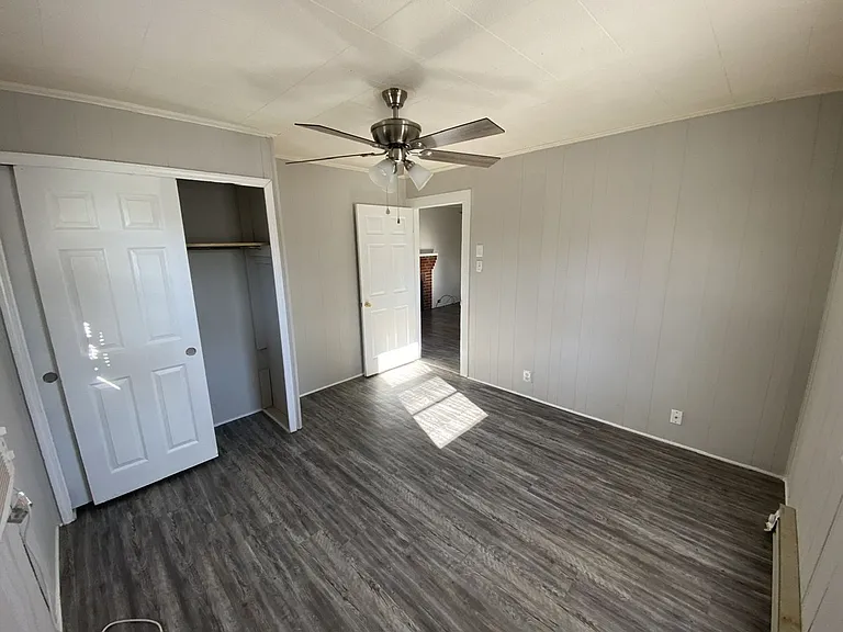 209.5 E Ridge Ave — Photo 5