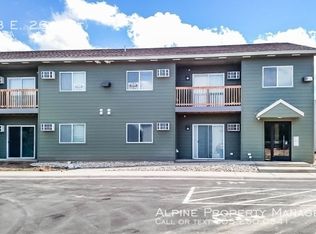 4308 E 26th St, Sioux Falls, SD 57103