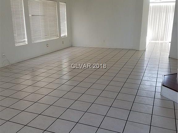 2nd image of 7989 Constantinople Ave