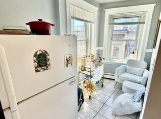 109 Salem St #5, Boston, MA 02113