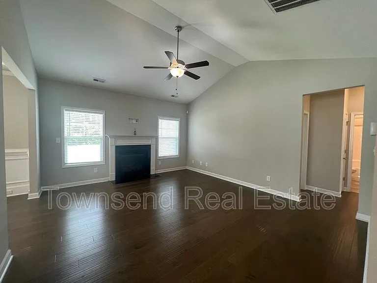 2513 Owlands Ct — Photo 3