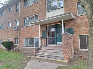 17274 Bentler St APT 54, Detroit, MI 48219