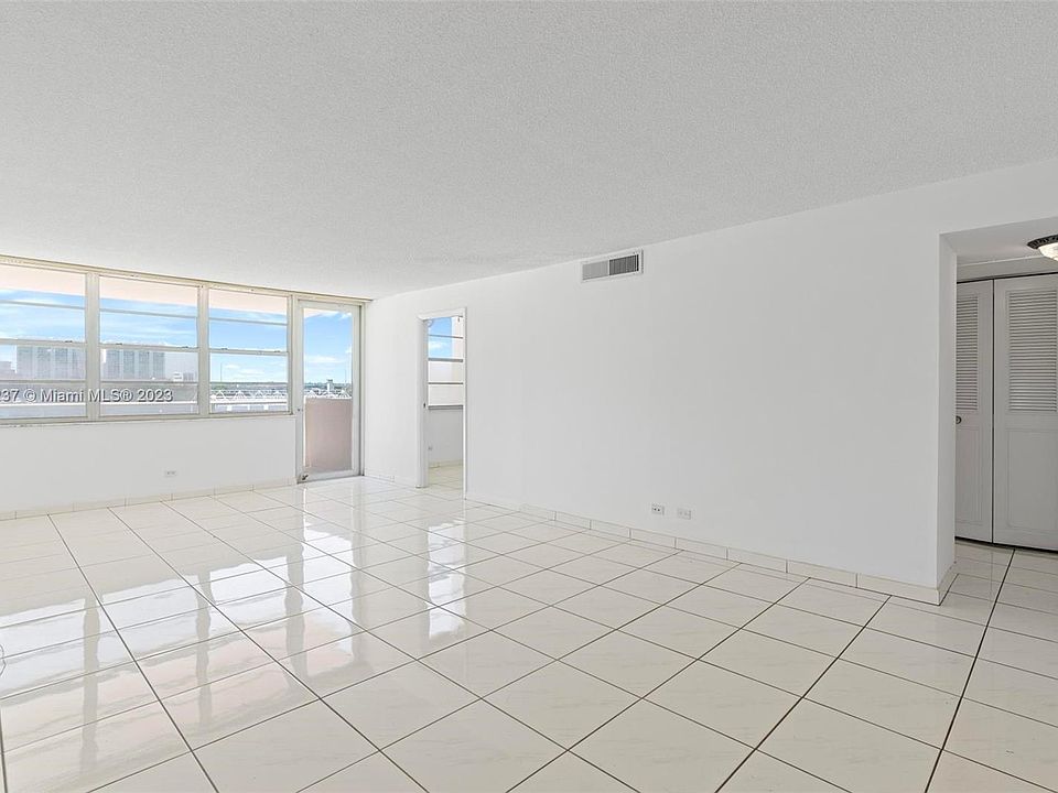 1st image of 250 174th St APT 301