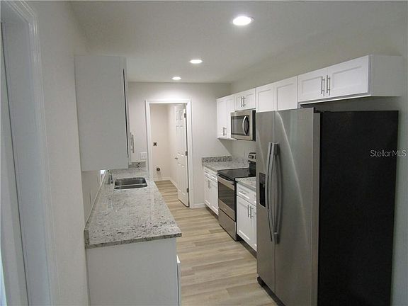 5th image of 6442 NW 64th Ave