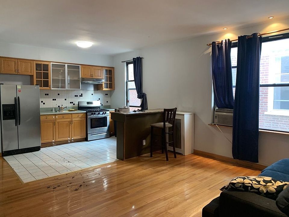 1st image of 21-33 29th St #2
