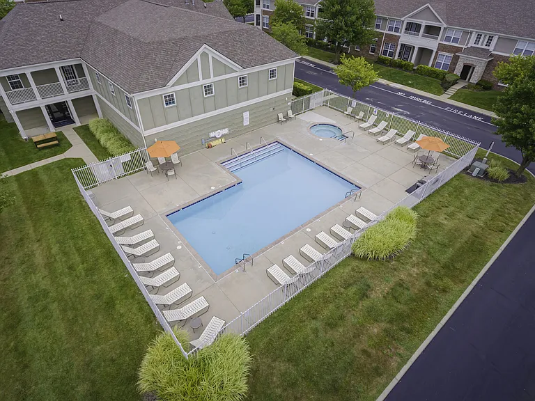 Pebble Brook Village — Photo 2