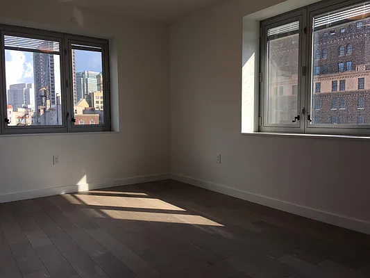 Rented by LL Real Estate Services | media 3